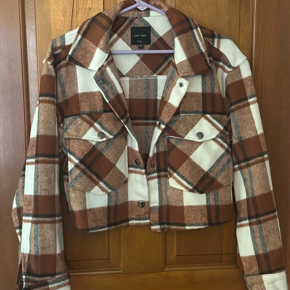 BRAND NEW Love Tree Brown and Cream Flannel Jacket